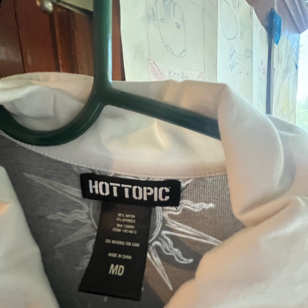 Long sleeve dress from hot topic never been worn It’s a medium - Picture 2 of 2